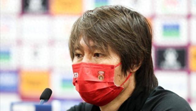 壹号娱乐-善恶终有报！49岁的李铁再传噩耗，终是为自己的贪婪付出代价