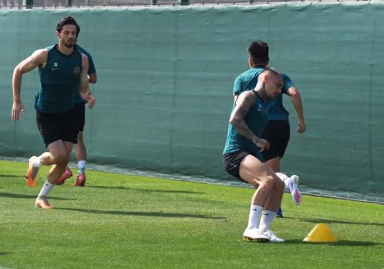 一号娱乐-1-3 0-1！浙江不敌俄超下游队！新鹏城小负泰港 韦斯利戴队长袖标